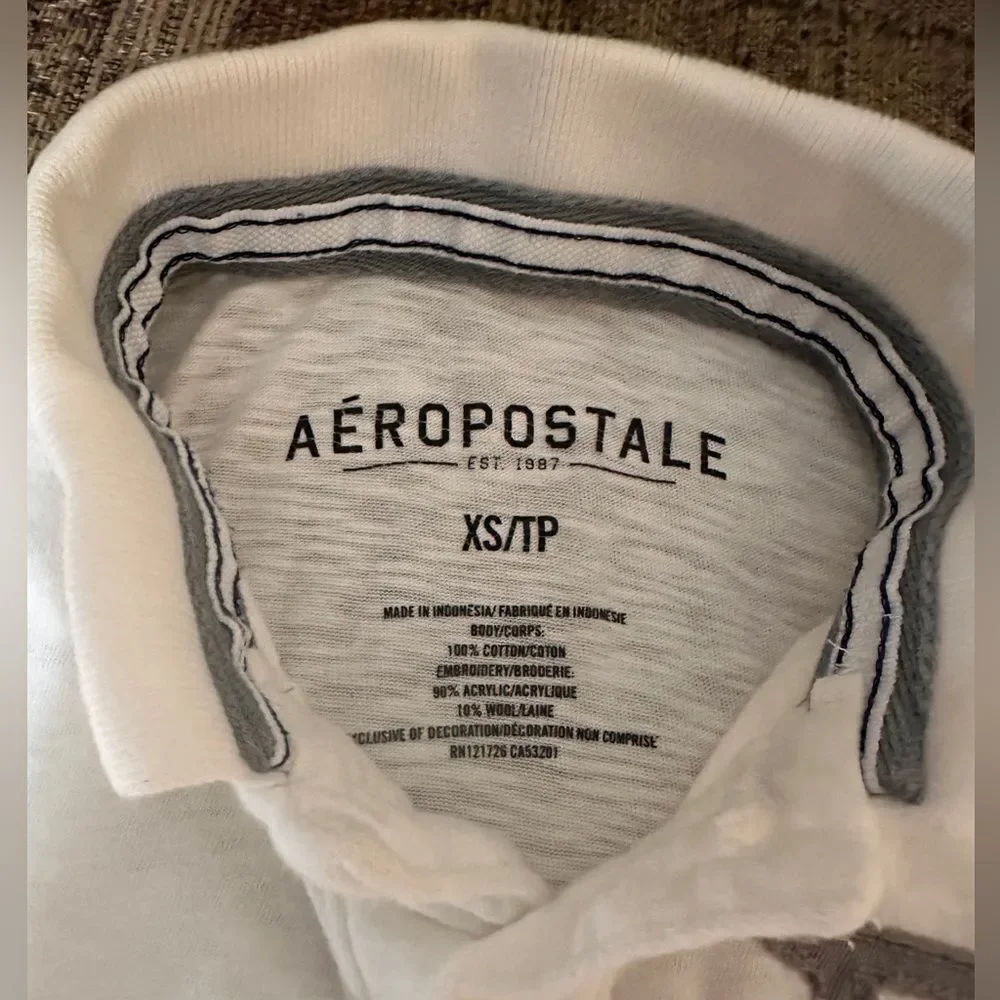 AEROPOSTALE Boys Young Men’s Off White and Gray Short Sleeve Polo Shirt Size XS